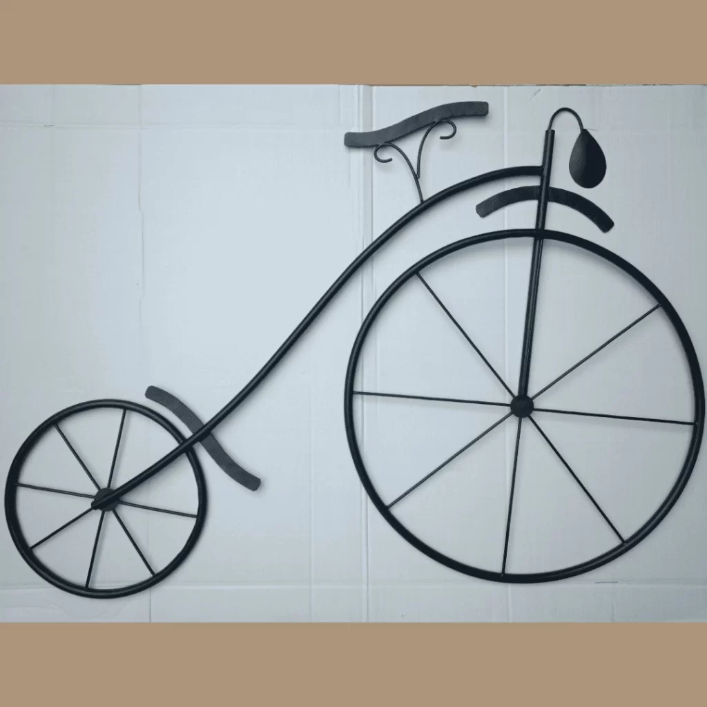 Classic Brass Wall Hanging for Timeless Appeal